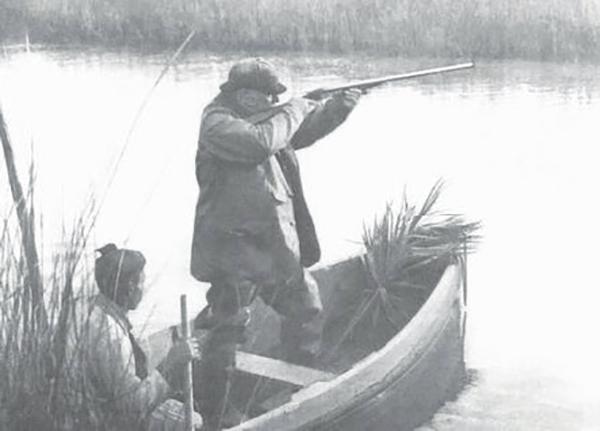P2 05 The Gunning Clubs of Charlestown Page 09 Image 0001